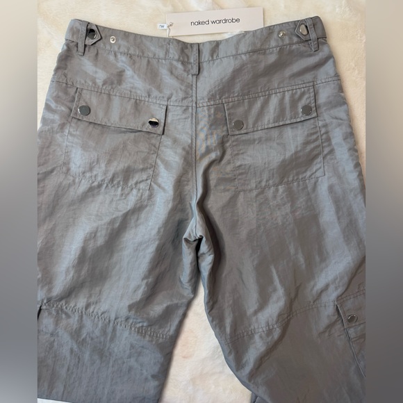 Naked Wardrobe Wide Leg Nylon Cargo Pants, Gray- size M (waist - Picture 5 of 13
